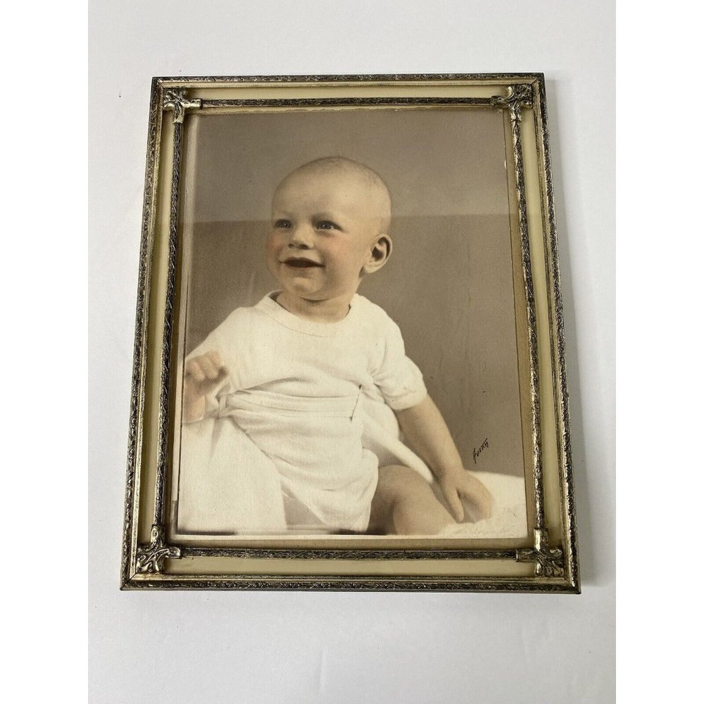 Vintage 1950s Metal Photo Frame Cream Color Accent Panel Easel Back Stand Up